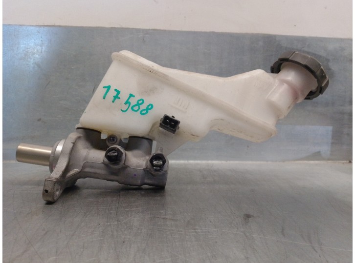 Recambio de bomba freno para kia rio (yb) 1.0 tgdi cat referencia OEM IAM 58510H8210 58510H8210 