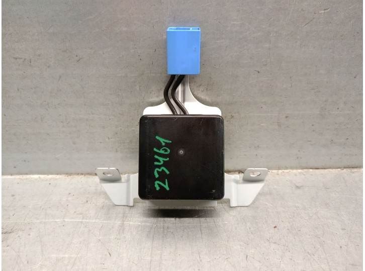 Recambio de antena para mazda 3 hatchback (bp) 2.0 skyactiv-g m hybrid referencia OEM IAM BDMD66T30 