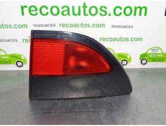 Recambio de piloto trasero derecho para renault megane i classic (la0) 1.9 diesel referencia OEM IAM 7700838533 DE PORTON