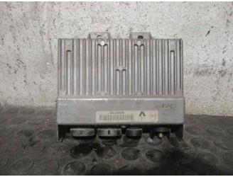 Recambio de centralita motor uce para renault master desde ´98 2.5 diesel referencia OEM IAM  216447152A SAGEN