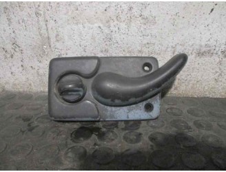 Recambio de maneta interior trasera derecha para renault master desde ´98 2.5 diesel referencia OEM IAM   CORREDERA