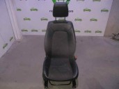Recambio de asiento delantero derecho para kia cee´d sporty wagon 2.0 crdi referencia OEM IAM CUERO Y TELA NEGRA 5 PUERTAS