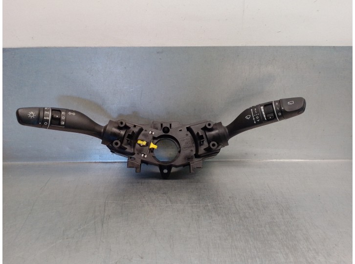 Recambio de mando luces para hyundai kona 1.0 tgdi cat referencia OEM IAM 93403J9950 