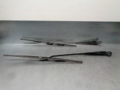 Recambio de brazo limpia delantero derecho para ford fiesta (dx) 1.3 cat referencia OEM IAM 