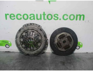 Replacement clutch kit for Seat Ibiza (6L1) 1.4 16V OEM IAM reference 036141025Q 