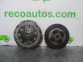 Replacement clutch kit for Seat Ibiza (6L1) 1.4 16V OEM IAM reference 036141025Q 