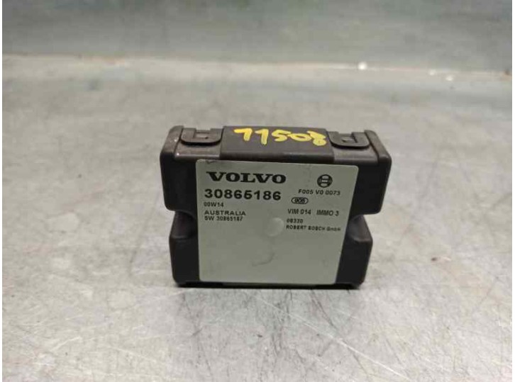 Recambio de centralita inmovilizador para volvo v40 familiar 1.9 diesel referencia OEM IAM 30865186 F005V00073 BOSCH