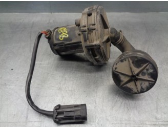 Recambio de bomba aire secundaria para opel astra f berlina 1.6 cat referencia OEM IAM 90470029 72186012 PIERBURG