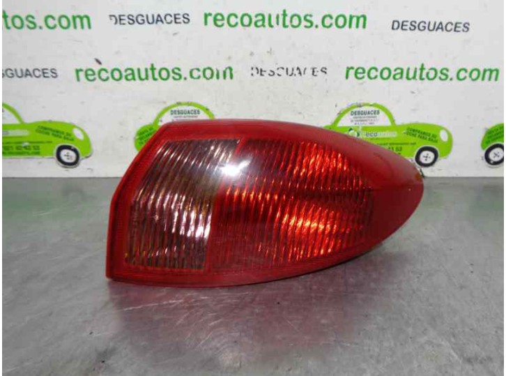 Recambio de piloto trasero derecho para alfa romeo 147 (190) 2.0 16v cat referencia OEM IAM 46556347 ALETA