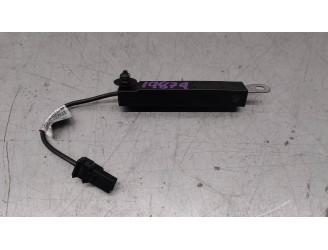 Recambio de antena para mercedes-benz clase glk (w204) glk 3.0 cdi cat referencia OEM IAM A2048702489 