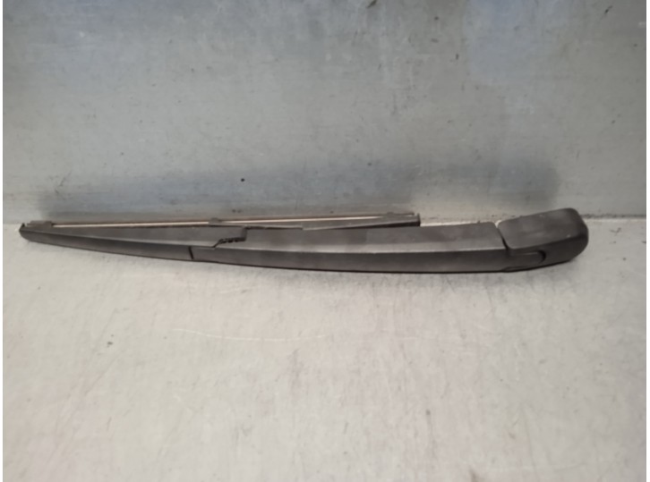 Recambio de brazo limpia trasero para kia rio (yb) 1.0 tgdi cat referencia OEM IAM 988152P000  