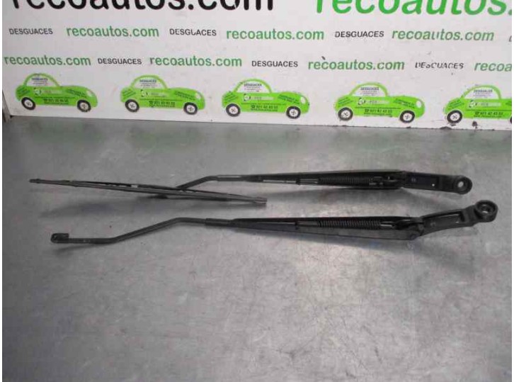 Recambio de brazo limpia delantero derecho para chevrolet aveo 1.2 cat referencia OEM IAM 