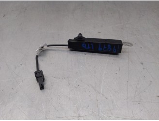 Recambio de antena para mercedes-benz clase glk (w204) glk 3.0 cdi cat referencia OEM IAM A2048702589 