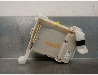 Recambio de caja reles / fusibles para lexus ct (zwa10_) 200h (zwa10_) referencia OEM IAM 82273076030  