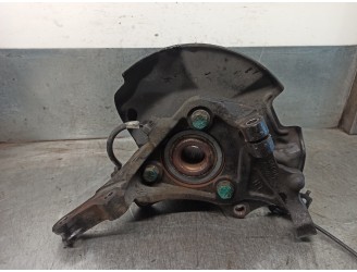 Recambio de mangueta delantera izquierda para kia carnival 2.9 crdi cat referencia OEM IAM 517154D000  