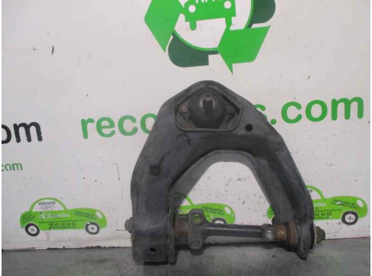 Recambio de brazo suspension superior delantero derecho para toyota hilux (kun) cabina sencilla dlx 4x4 referencia OEM IAM 