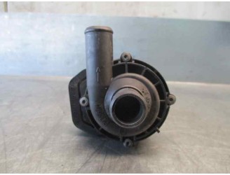 Recambio de bomba agua para mercedes-benz clase m (w164) ml 300 cdi be (164.120) referencia OEM IAM A2118350364 0392023000 BOSCH