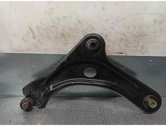 Recambio de brazo suspension inferior delantero izquierdo para citroën c3 ii 1.4 referencia OEM IAM 