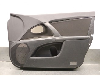 Recambio de guarnecido puerta delantera derecha para toyota avensis station wagon (_t27_) 2.0 d-4d (adt270_) referencia OEM IAM 