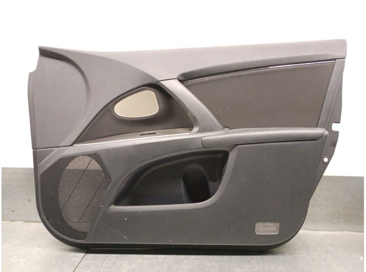 Recambio de guarnecido puerta delantera derecha para toyota avensis station wagon (_t27_) 2.0 d-4d (adt270_) referencia OEM IAM 