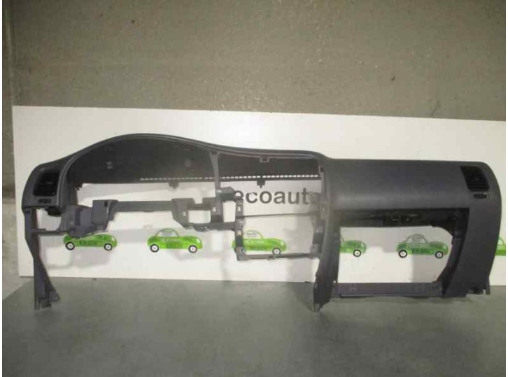 Recambio de salpicadero para toyota hilux (kun) cabina sencilla dlx 4x4 referencia OEM IAM GRIS 