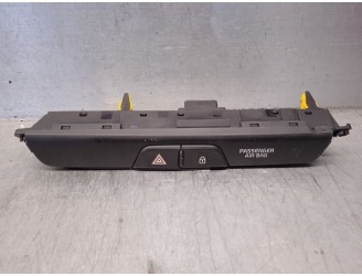 Recambio de warning para kia rio (yb) 1.0 tgdi cat referencia OEM IAM 93790H8010WK 