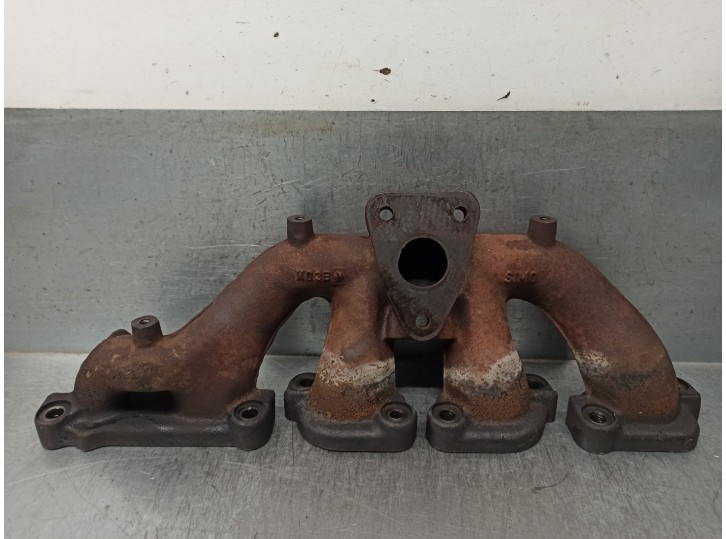 Replacement exhaust manifold for Renault Espace IV (JK0) 2.2 dCi turbodiesel OEM IAM reference 8200042882 