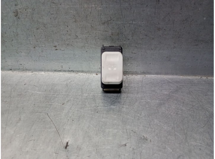 Recambio de mando techo solar para peugeot 308 sw ii (lc_, lj_, lr_, lx_, l4_) 2.0 bluehdi 150 referencia OEM IAM 96783545PR 967