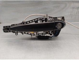 Recambio de maneta exterior delantera izquierda para bmw serie 1 lim. (f20) 2.0 turbodiesel referencia OEM IAM 51217207561 2 PIN