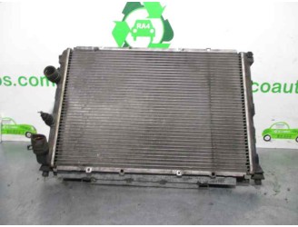 Recambio de radiador agua para renault megane i berlina hatchback (ba0) 1.6 referencia OEM IAM 7700838133 