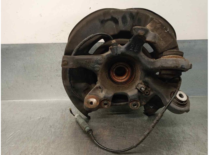 Recambio de mangueta trasera derecha para bmw serie 1 berlina (e81/e87) 2.0 16v referencia OEM IAM 33326774810 