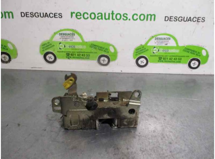 Recambio de cerradura puerta delantera izquierda para iveco c35 c35 35s11 referencia OEM IAM 5 PUERTAS