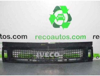 Replacement front grille for Iveco C35 C35 35S11 OEM IAM reference 
