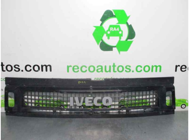 Replacement front grille for Iveco C35 C35 35S11 OEM IAM reference 