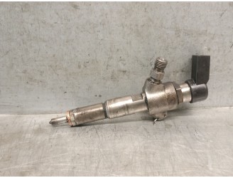 Recambio de inyector para ford fiesta (cbk) 1.4 tdci cat referencia OEM IAM 9655304880 