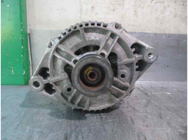 Replacement alternator for Opel Omega B 2.0 16V CAT (X 20 XEV / L34) OEM IAM reference 90356665 0123510063 BOSCH