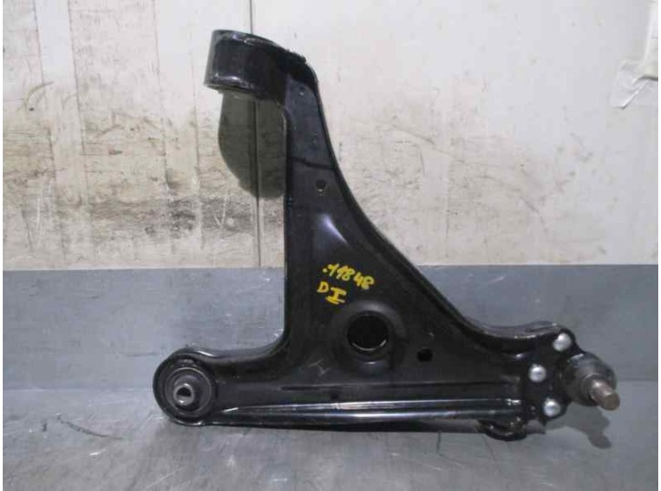 Recambio de brazo suspension inferior delantero izquierdo para opel omega b 2.0 16v cat (x 20 xev / l34) referencia OEM IAM 5352