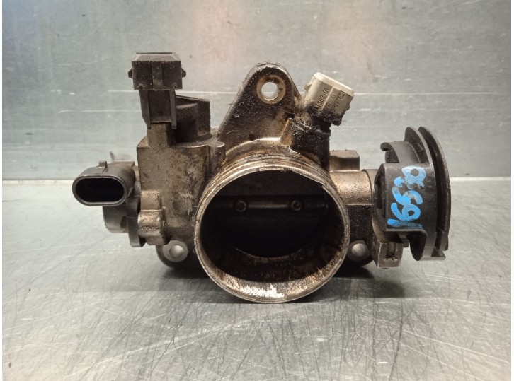 Recambio de caja mariposa para citroën xsara berlina 1.6 referencia OEM IAM AJ0010376B  SOLEX