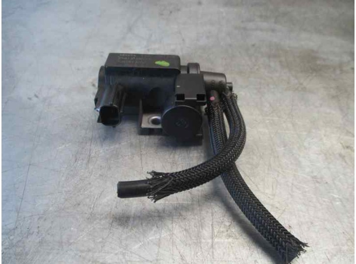 Recambio de electrovalvula vacio para toyota avensis berlina (t25) 2.2 d-4d cat referencia OEM IAM 258190R010 70051307 PIERBURG