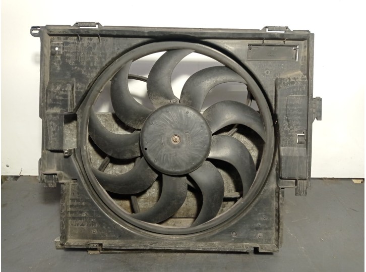 Recambio de electroventilador para bmw 1 (f20) 116 d referencia OEM IAM 17427640508 17427640508 5020644 VALEO