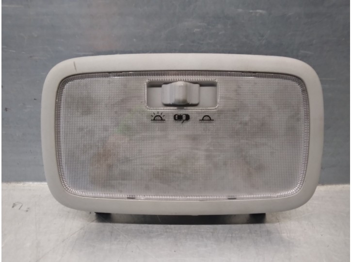 Recambio de luz interior para kia rio 1.4 crdi cat referencia OEM IAM 928501W000HC 