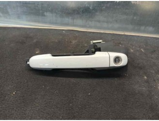 Recambio de maneta exterior delantera izquierda para hyundai i30 1.6 crdi cat referencia OEM IAM 826511H010  