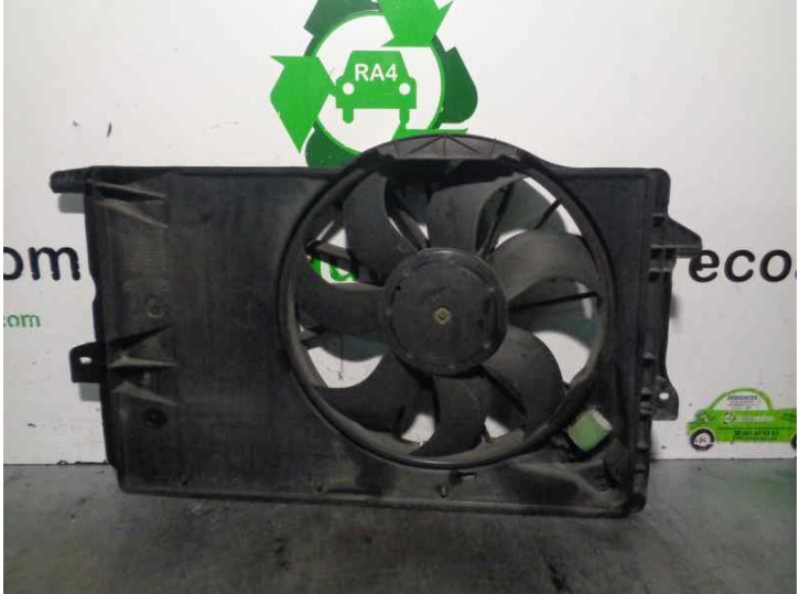 Recambio de electroventilador para opel meriva a 1.6 16v referencia OEM IAM 13127135 8240391 GATE