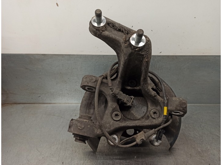 Recambio de mangueta trasera derecha para hyundai ioniq referencia OEM IAM 52720G2000  