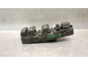 Recambio de mando elevalunas delantero izquierdo para bmw 1 (f20) 116 d referencia OEM IAM 9208109 