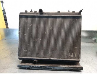 Recambio de radiador agua para peugeot 407 sport referencia OEM IAM 9657576680 