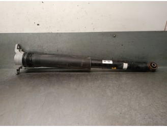 Recambio de amortiguador trasero izquierdo para mazda 3 hatchback (bp) 2.0 skyactiv-g m hybrid referencia OEM IAM PE PE 220728 T