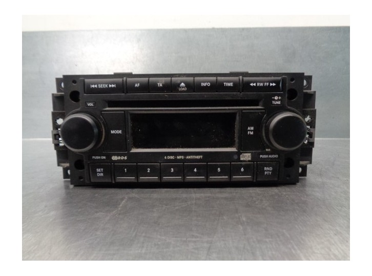 Recambio de sistema audio / radio cd para jeep compass 2.4 16v cat referencia OEM IAM P05064362AA 