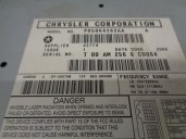 Recambio de sistema audio / radio cd para jeep compass 2.4 16v cat referencia OEM IAM P05064362AA  