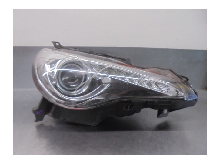 Recambio de faro derecho para toyota gt 86 2.0 16v cat referencia OEM IAM SU00302554 SU00302592 